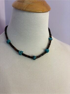 Vintage Pen Shell and Turquoise Chunk Choker Necklace